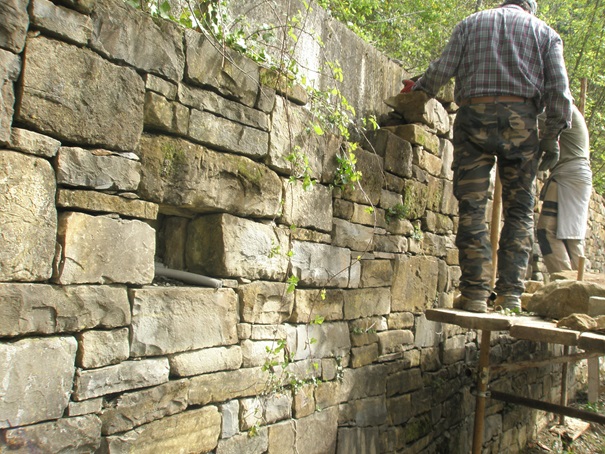 Kamniti zid5