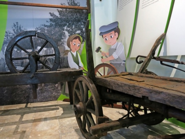 Stalna razstava kolarstva in kovaštva v muzeju