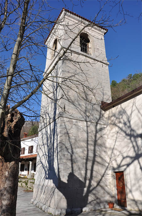 cerkev movraz