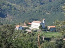 Cerkev srca Jezusovega od dalec