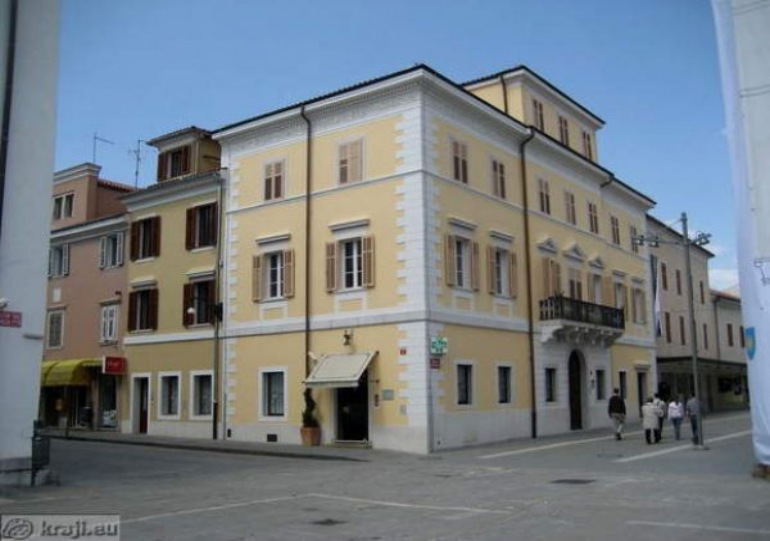 Koper palača Pizarello-Palma